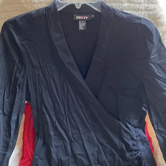 DKNY 💯 Silk Black Timeless Blouse NeverUsed
